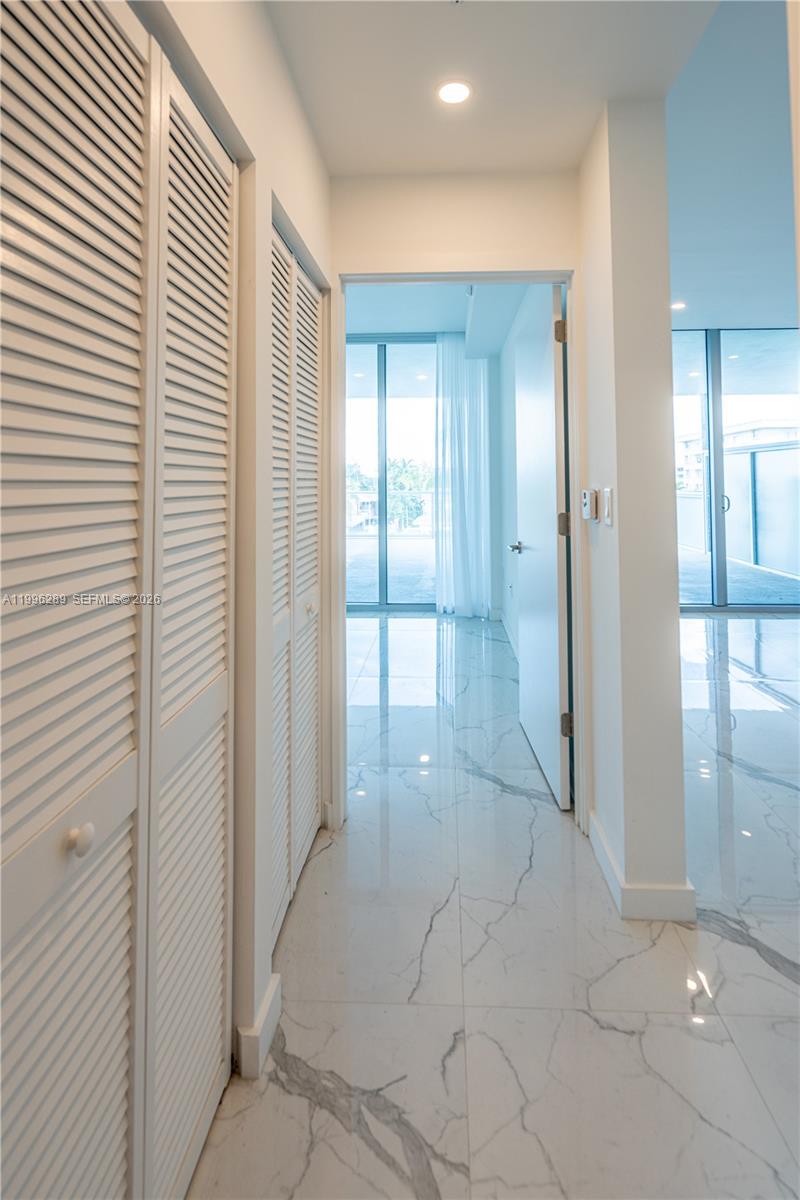 8425 Crespi Blvd #302, Miami Beach FL 33141