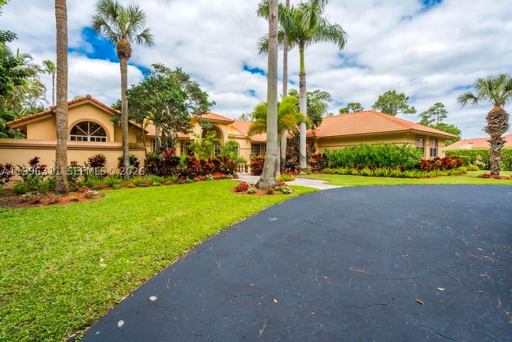 5328 E Leitner Dr, Coral Springs FL 33067