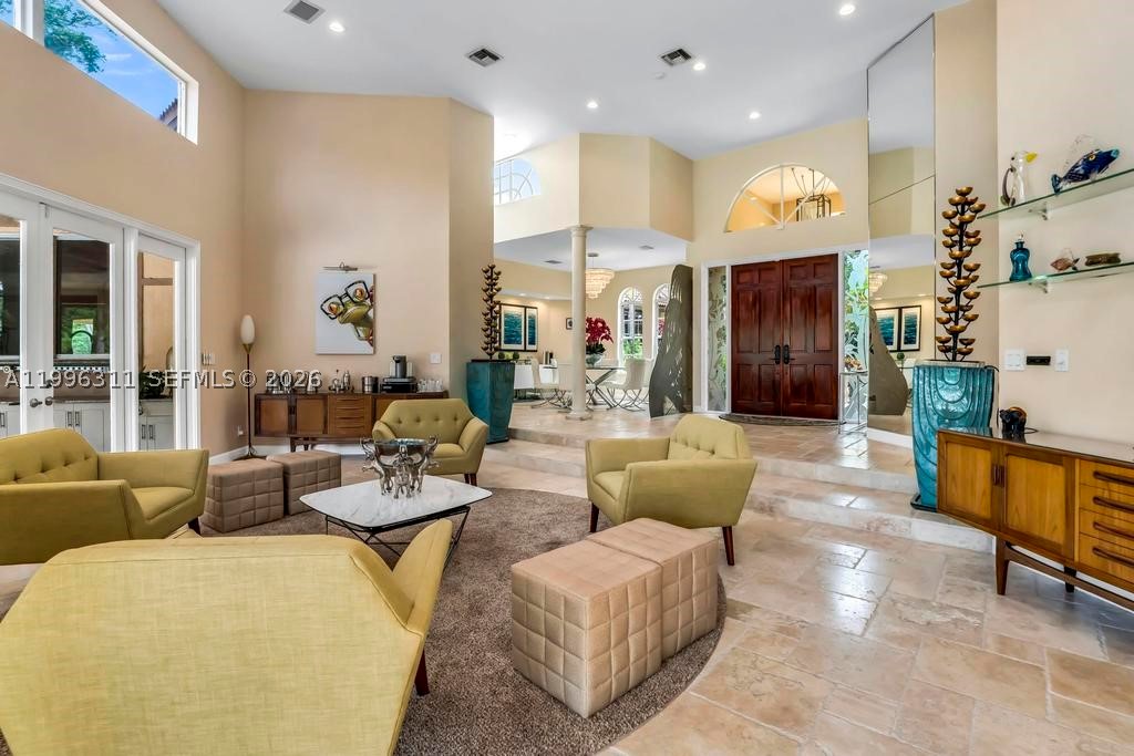 5328 E Leitner Dr, Coral Springs FL 33067