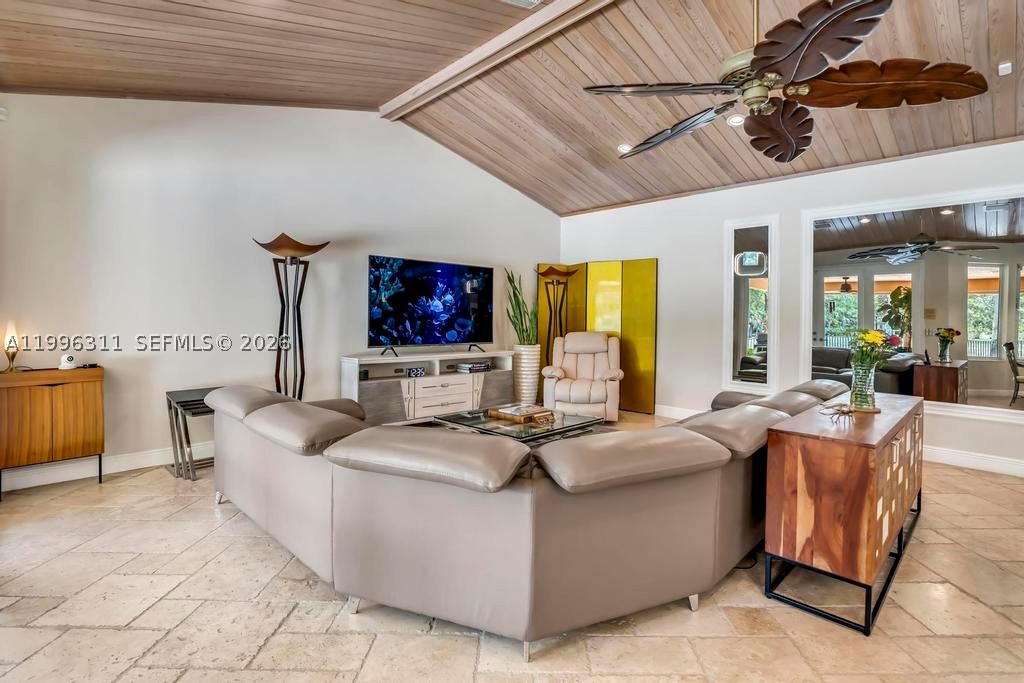 5328 E Leitner Dr, Coral Springs FL 33067