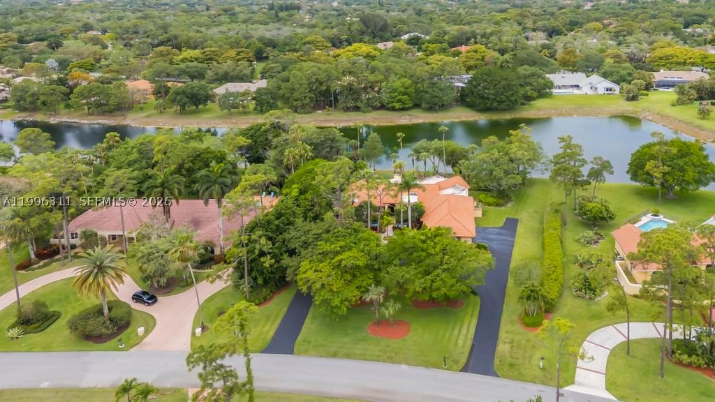 5328 E Leitner Dr, Coral Springs FL 33067