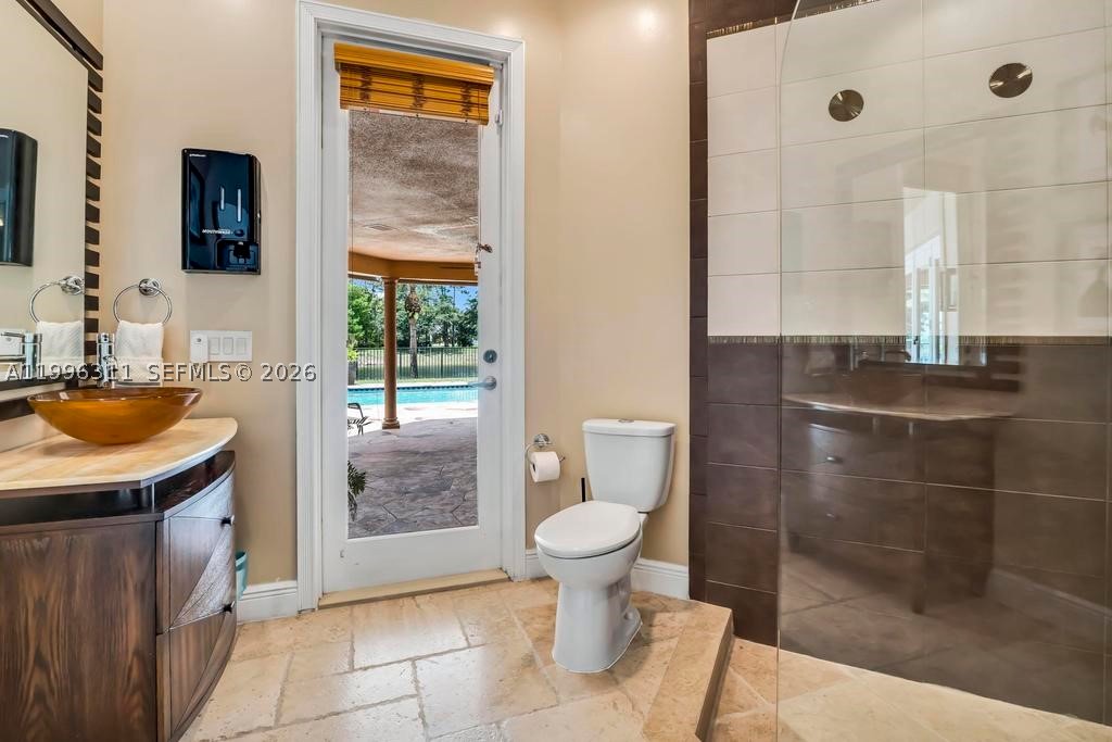 5328 E Leitner Dr, Coral Springs FL 33067