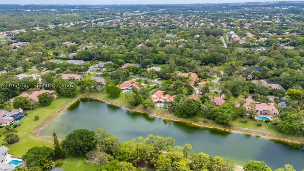 5328 E Leitner Dr, Coral Springs FL 33067