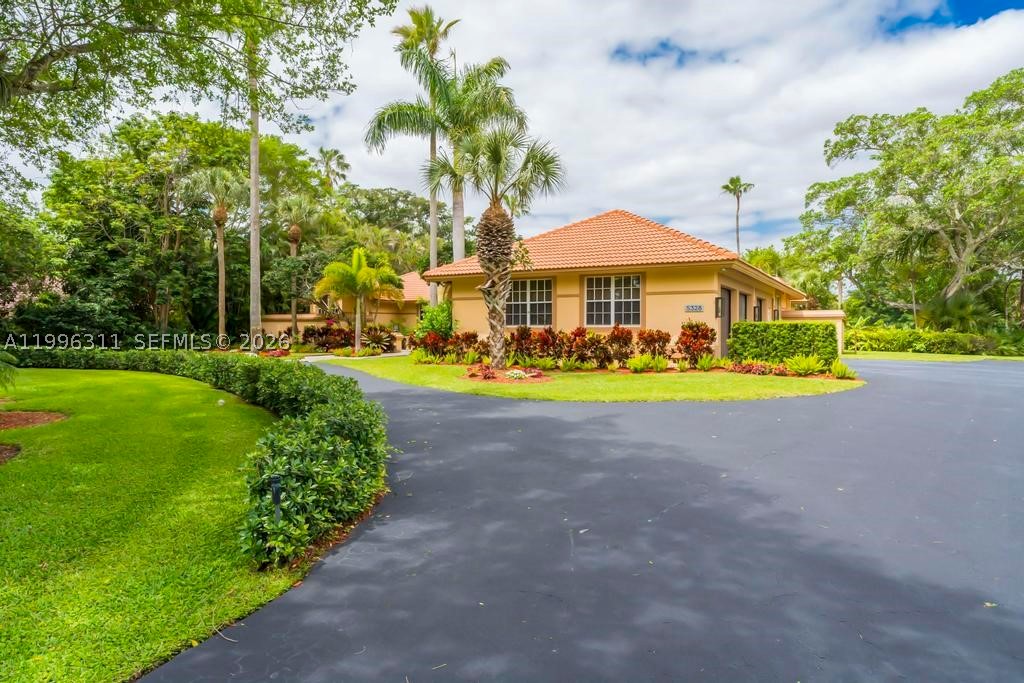 5328 E Leitner Dr, Coral Springs FL 33067