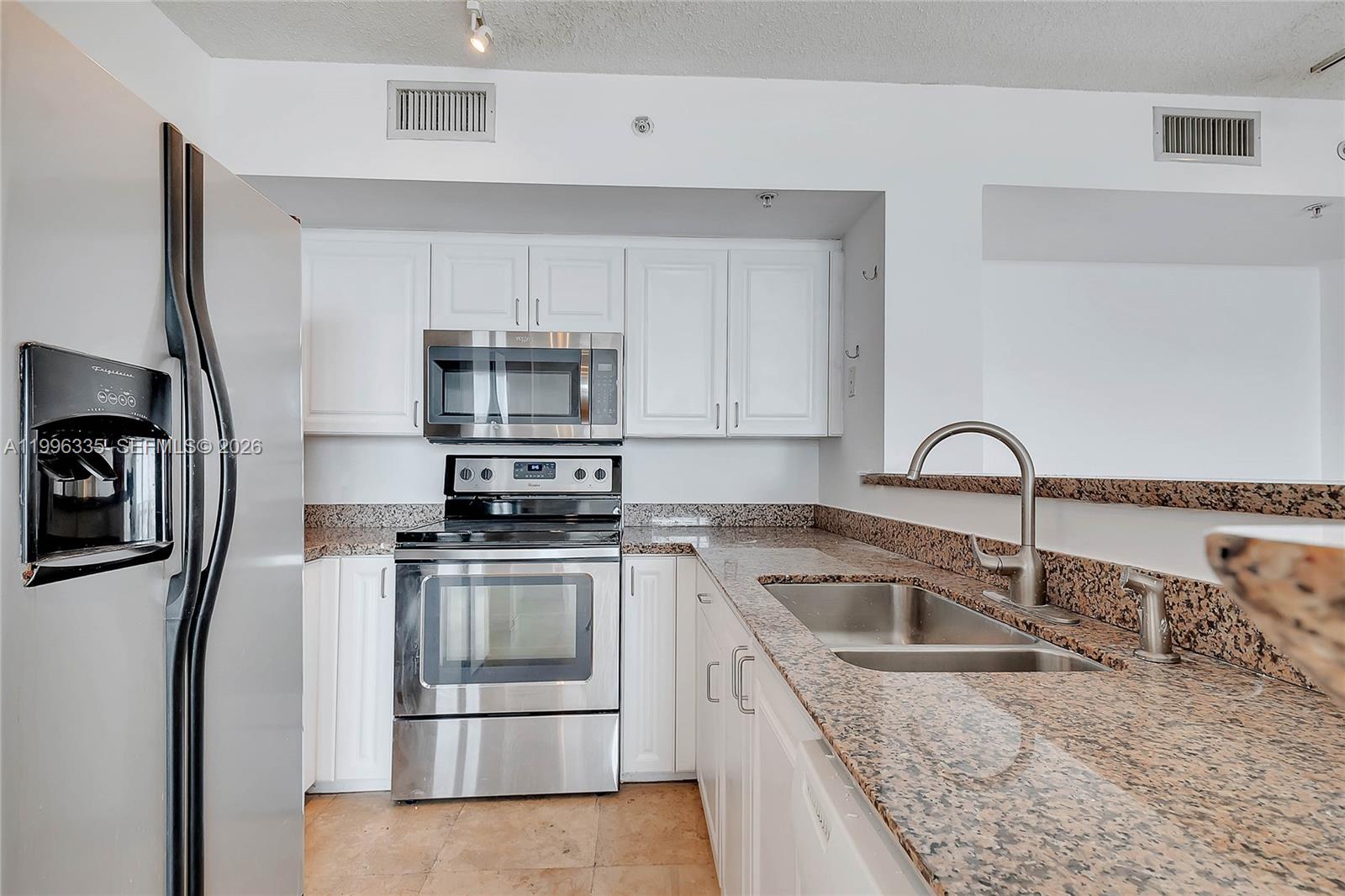 90 Alton Rd #1409, Miami Beach FL 33139