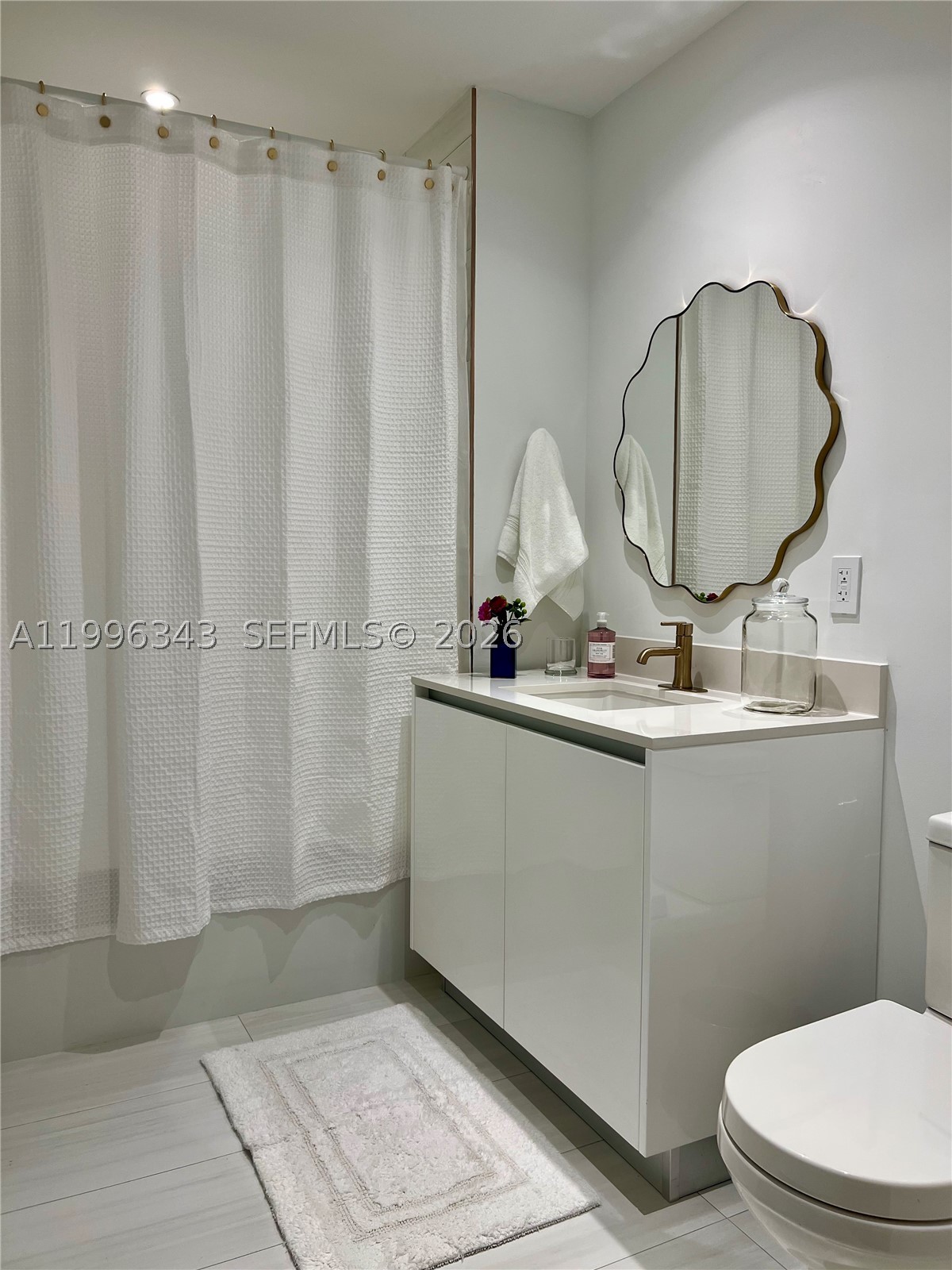 2678 Tigertail Ave #2006, Coconut Grove FL 33133