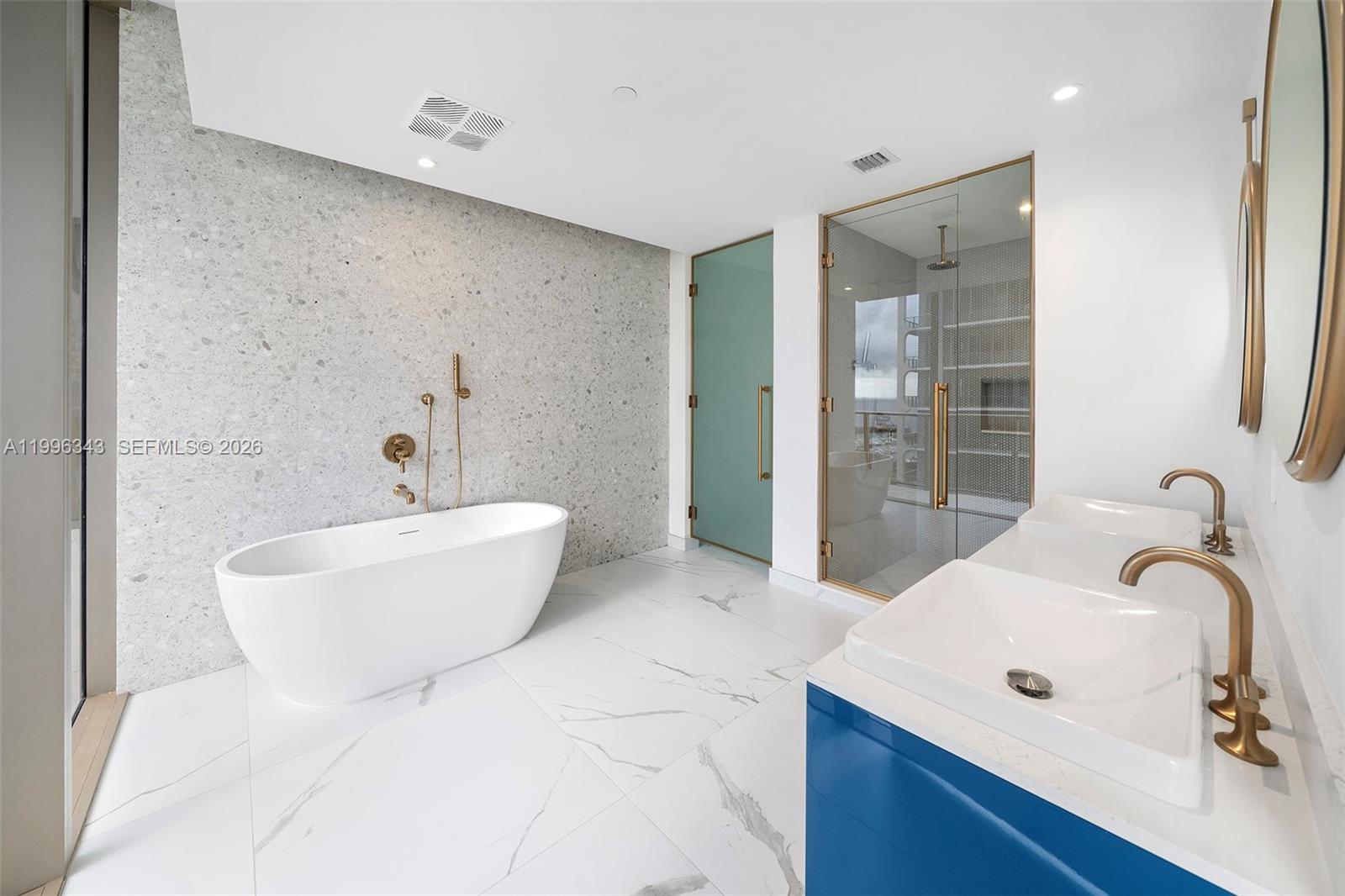 2678 Tigertail Ave #2006, Coconut Grove FL 33133