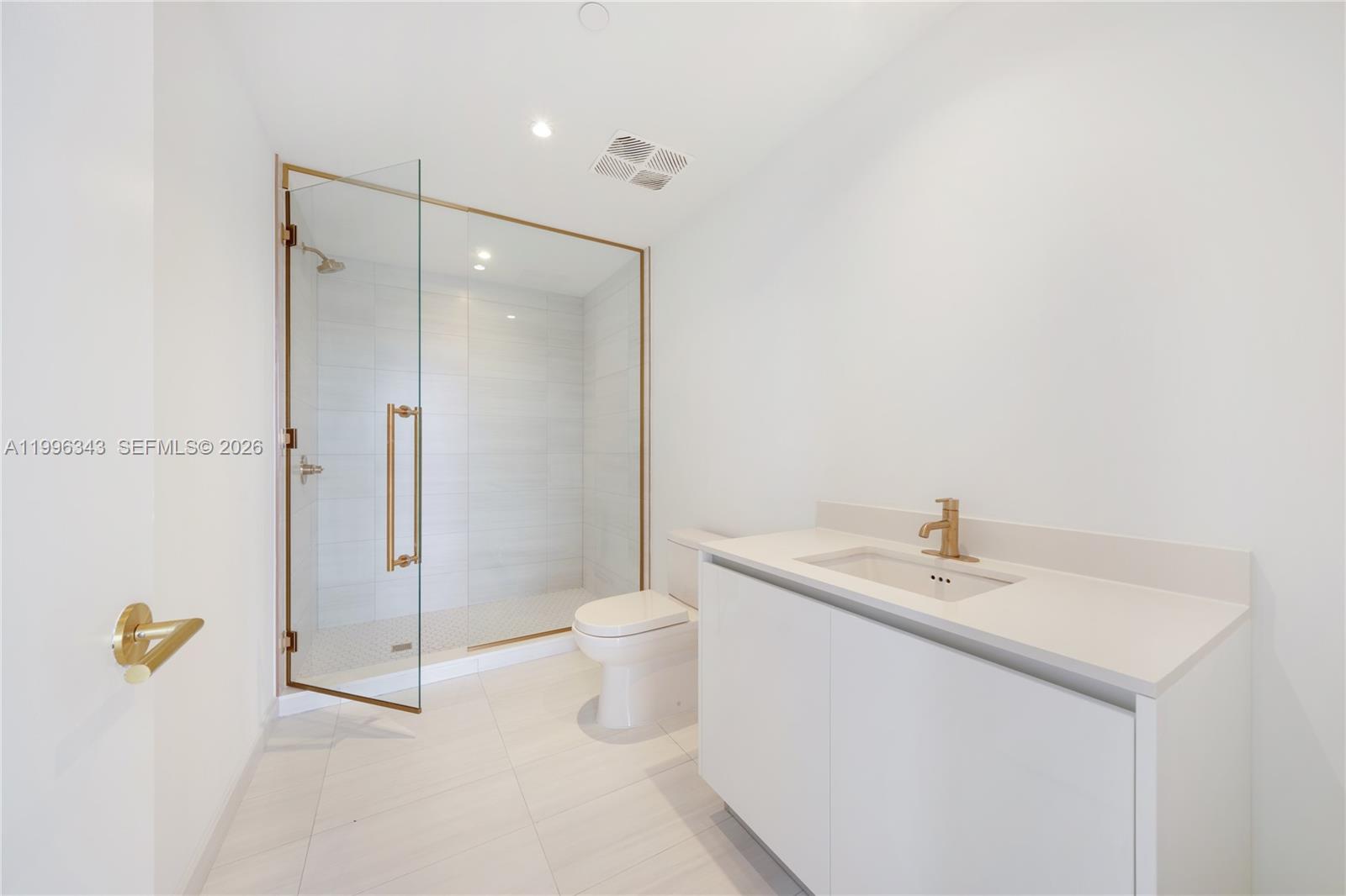 2678 Tigertail Ave #2006, Coconut Grove FL 33133