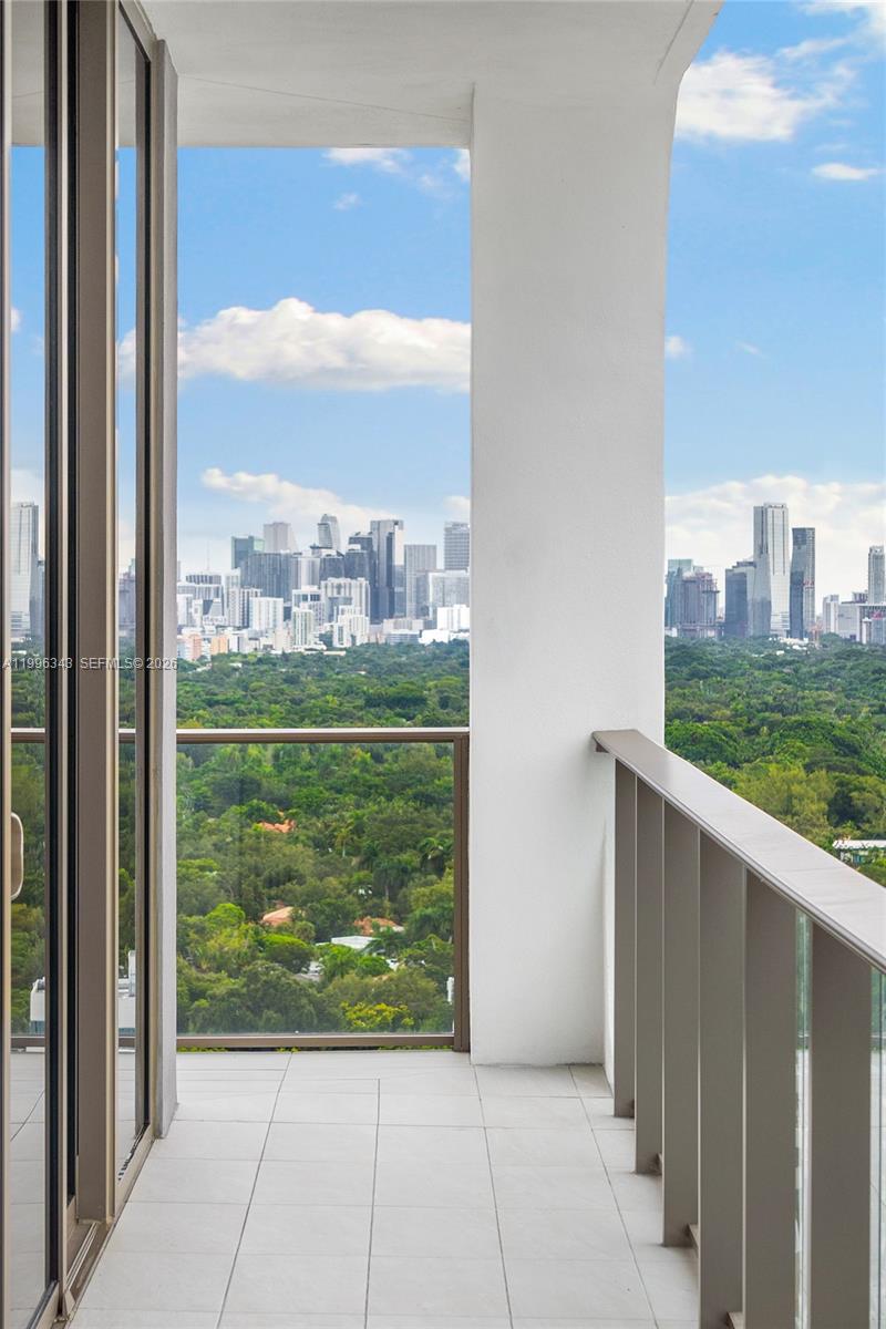 2678 Tigertail Ave #2006, Coconut Grove FL 33133