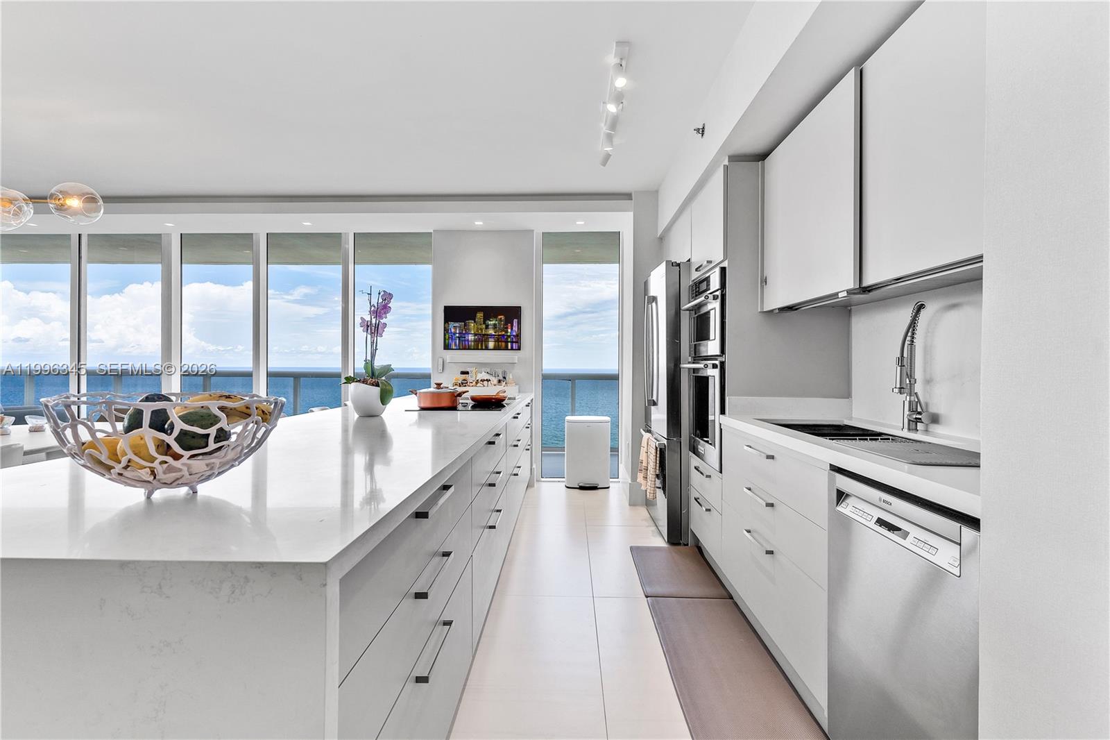 1830 S Ocean Dr #1501, Hallandale Beach FL 33009