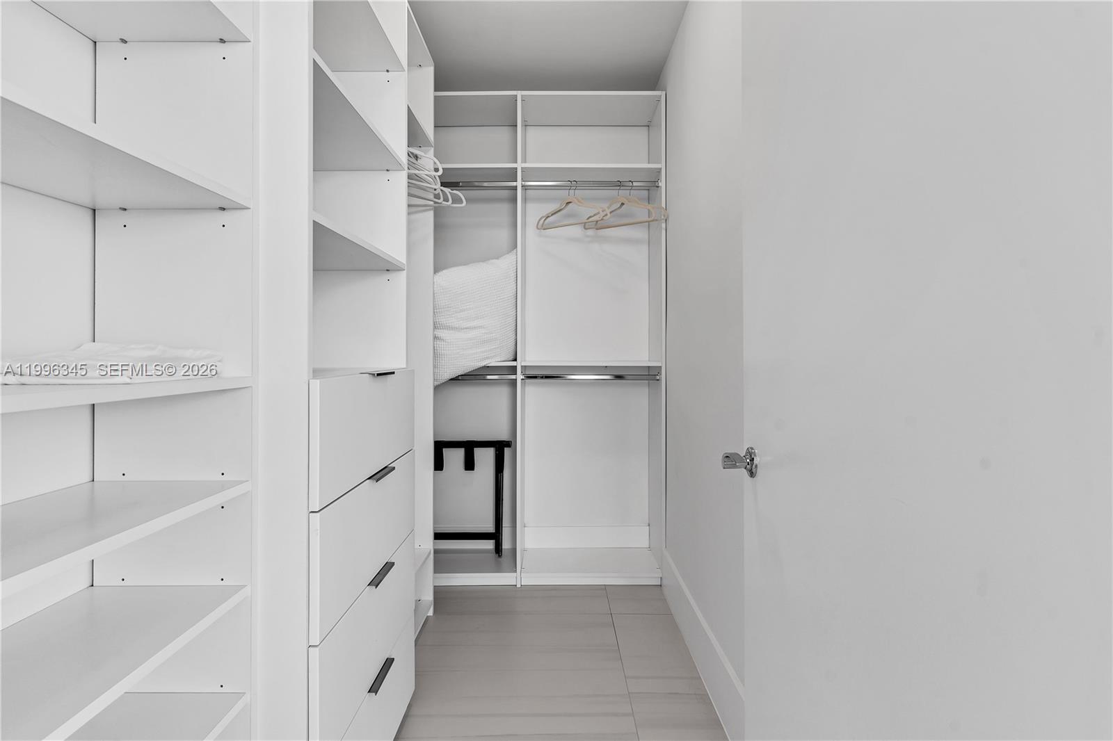 1830 S Ocean Dr #1501, Hallandale Beach FL 33009