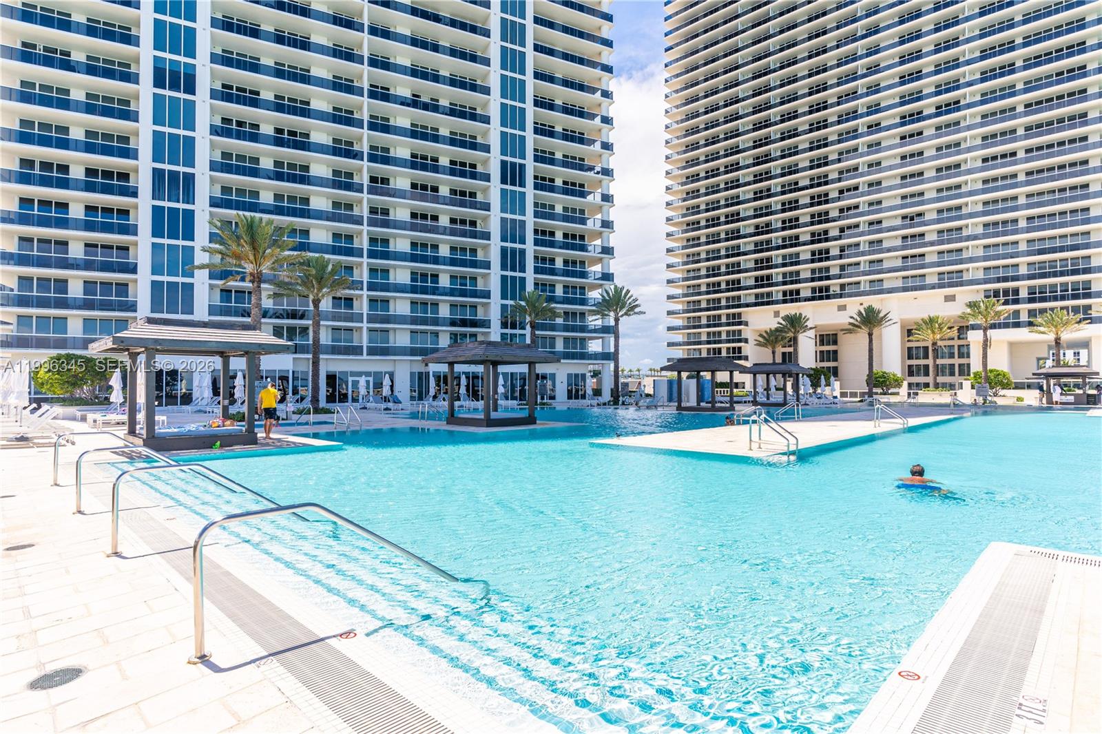1830 S Ocean Dr #1501, Hallandale Beach FL 33009