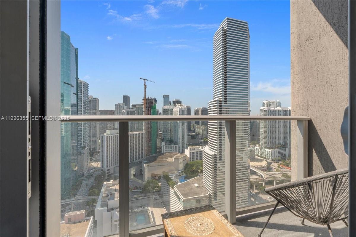 151 SE 1st St #3107, Miami FL 33131