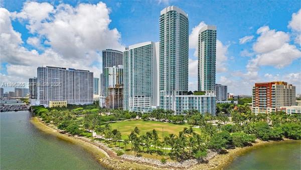 1900 N Bayshore Dr #910, Miami FL 33132