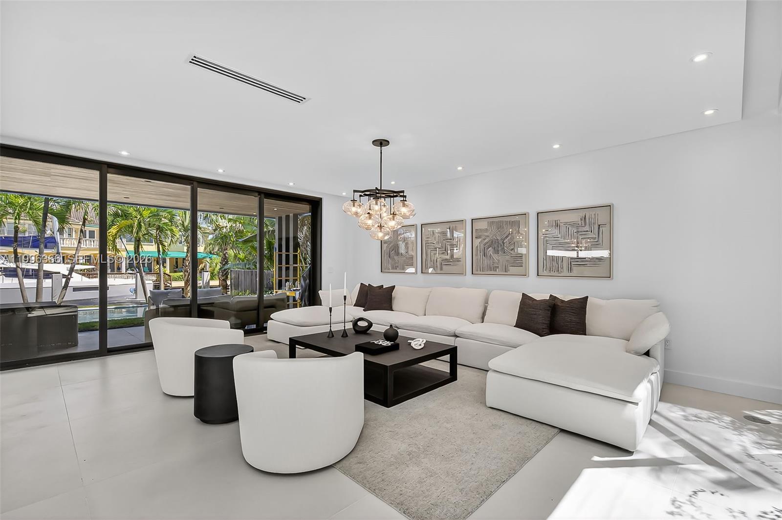 620 Solar Isle Dr, Fort Lauderdale FL 33301
