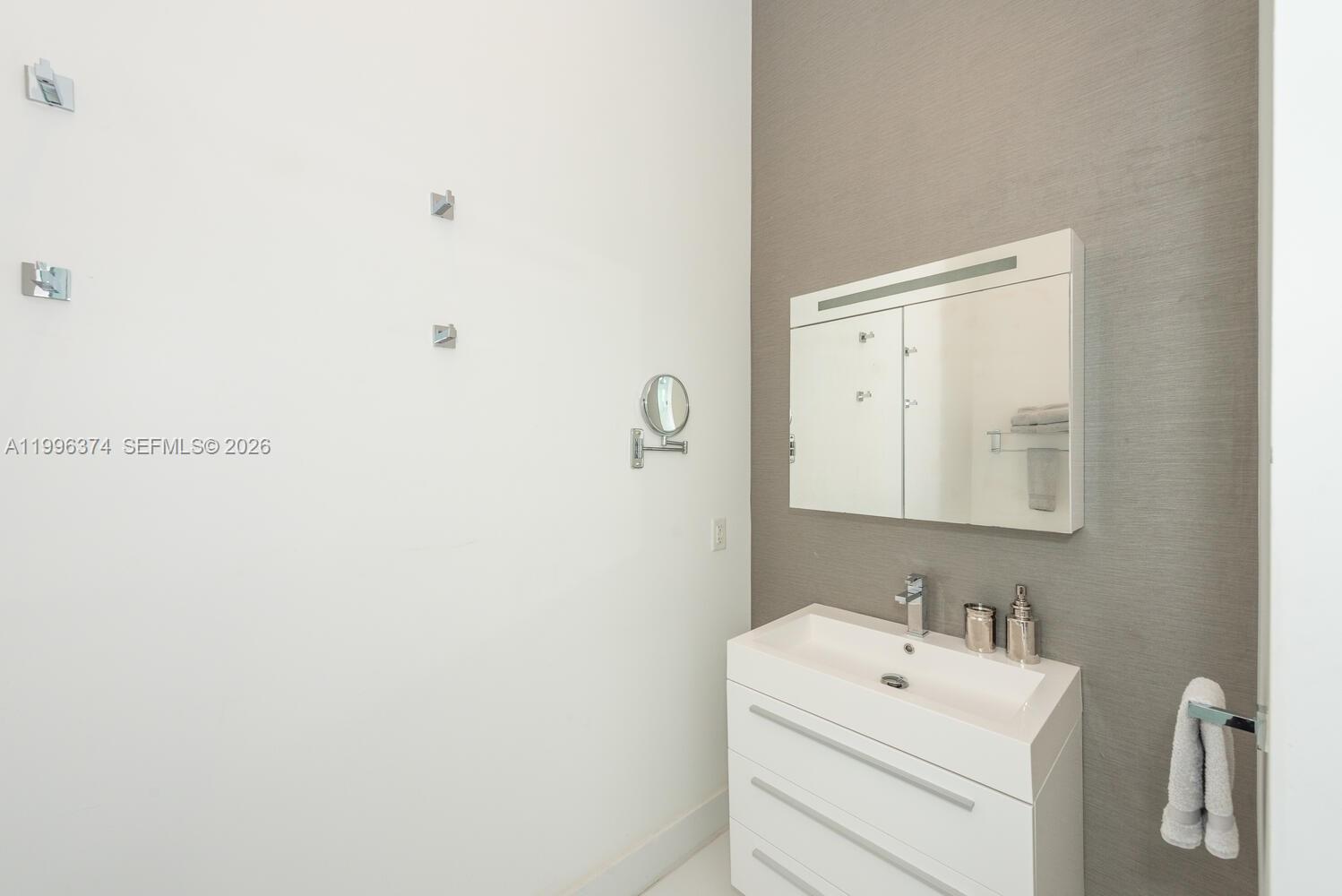 13145 Coronado Ln, North Miami FL 33181