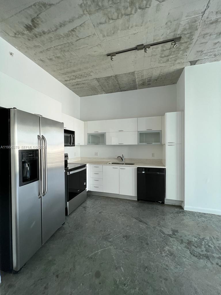 133 NE 2nd Ave #1011, Miami FL 33132