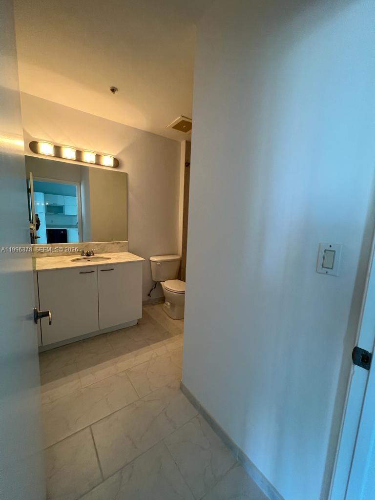 133 NE 2nd Ave #1011, Miami FL 33132