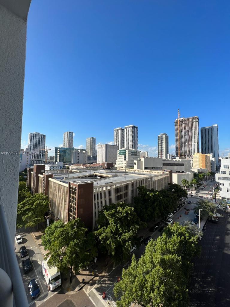 133 NE 2nd Ave #1011, Miami FL 33132