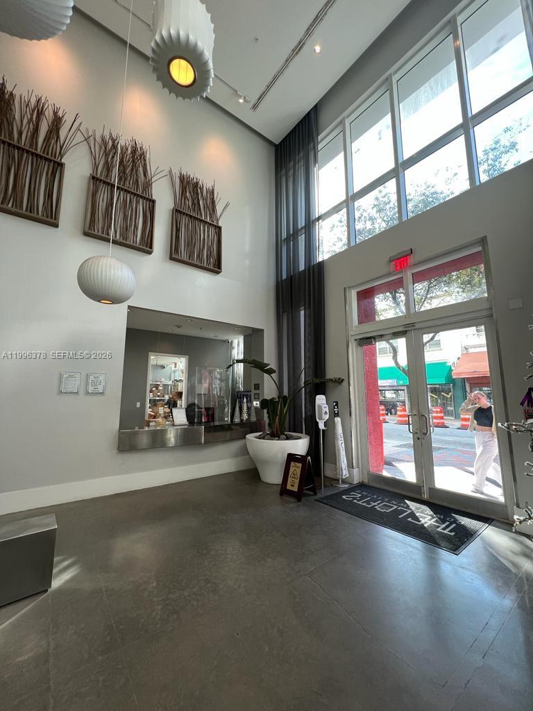 133 NE 2nd Ave #1011, Miami FL 33132