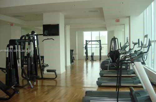 133 NE 2nd Ave #1011, Miami FL 33132