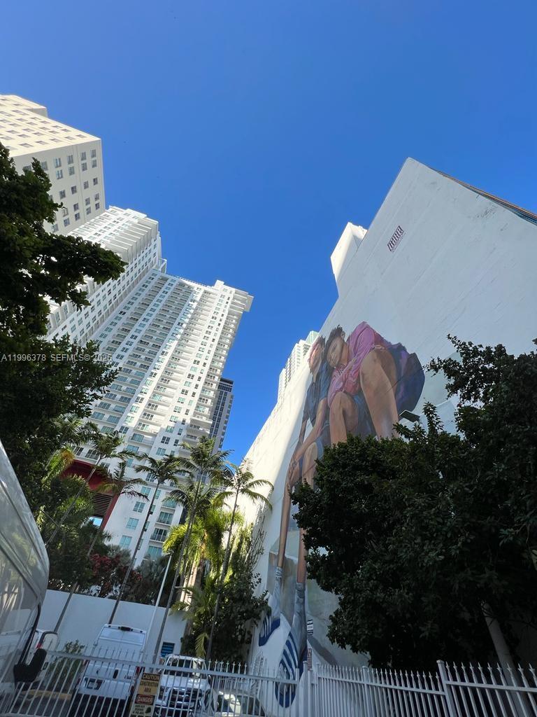 133 NE 2nd Ave #1011, Miami FL 33132