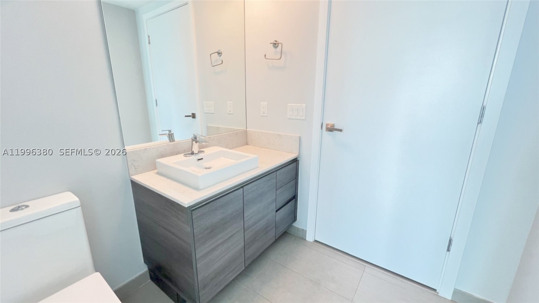 1080 Brickell Ave #1801, Miami FL 33131