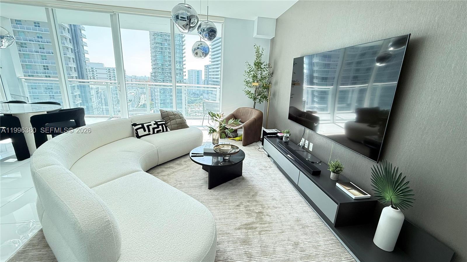1080 Brickell Ave #1801, Miami FL 33131