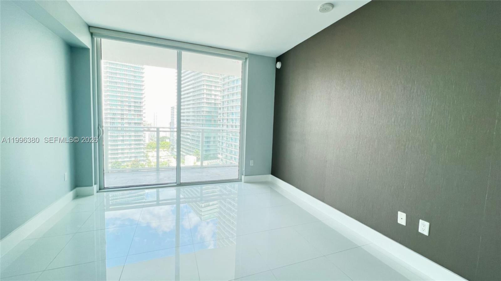 1080 Brickell Ave #1801, Miami FL 33131