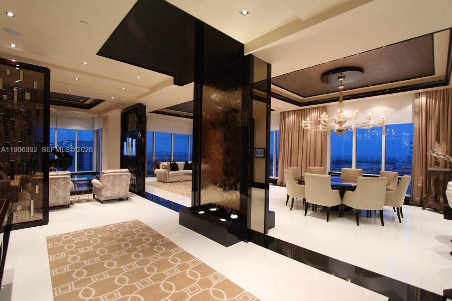 900 Brickell Key Blvd #PH3403, Miami FL 33131