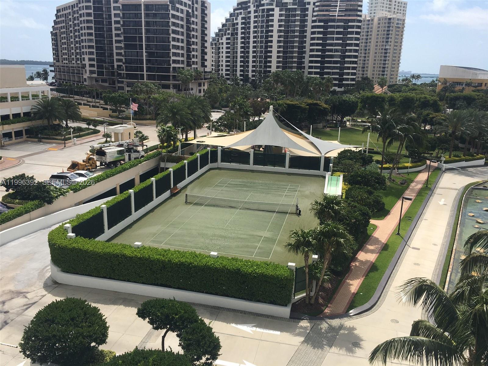 900 Brickell Key Blvd #PH3403, Miami FL 33131