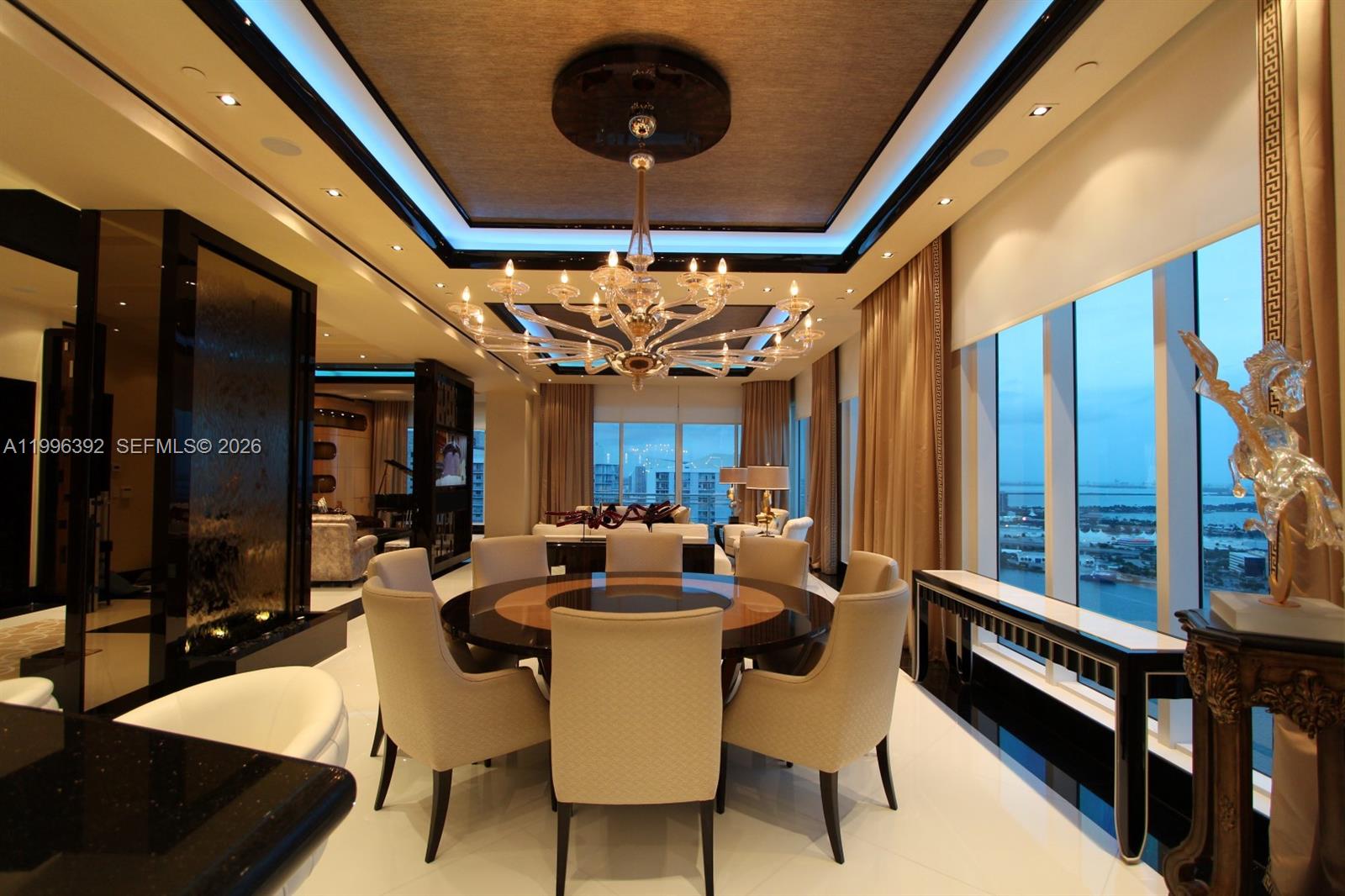 900 Brickell Key Blvd #PH3403, Miami FL 33131
