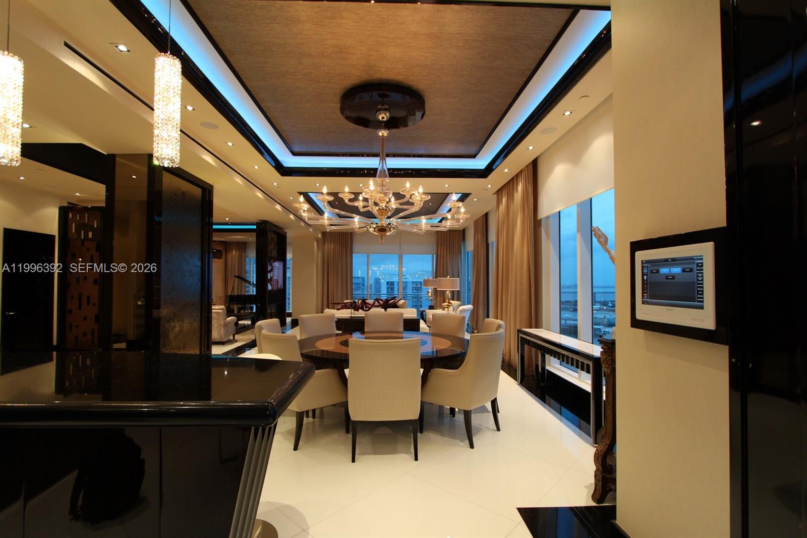 900 Brickell Key Blvd #PH3403, Miami FL 33131