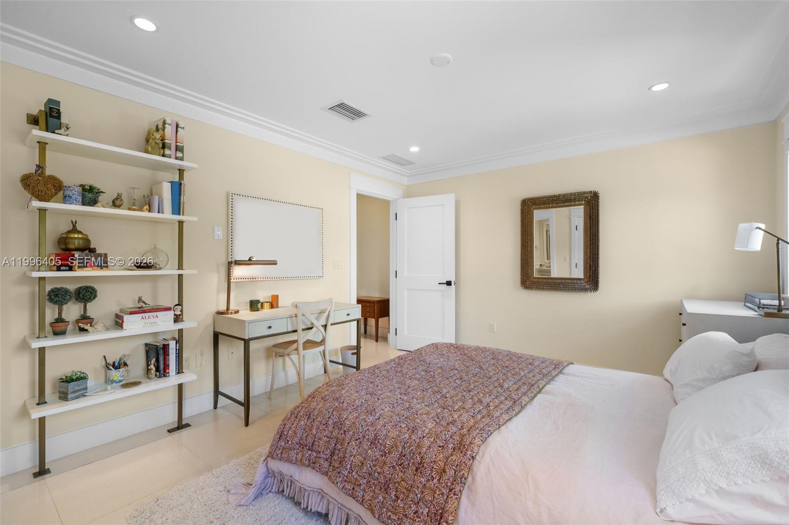 6831 Sunrise Ct, Coral Gables FL 33133