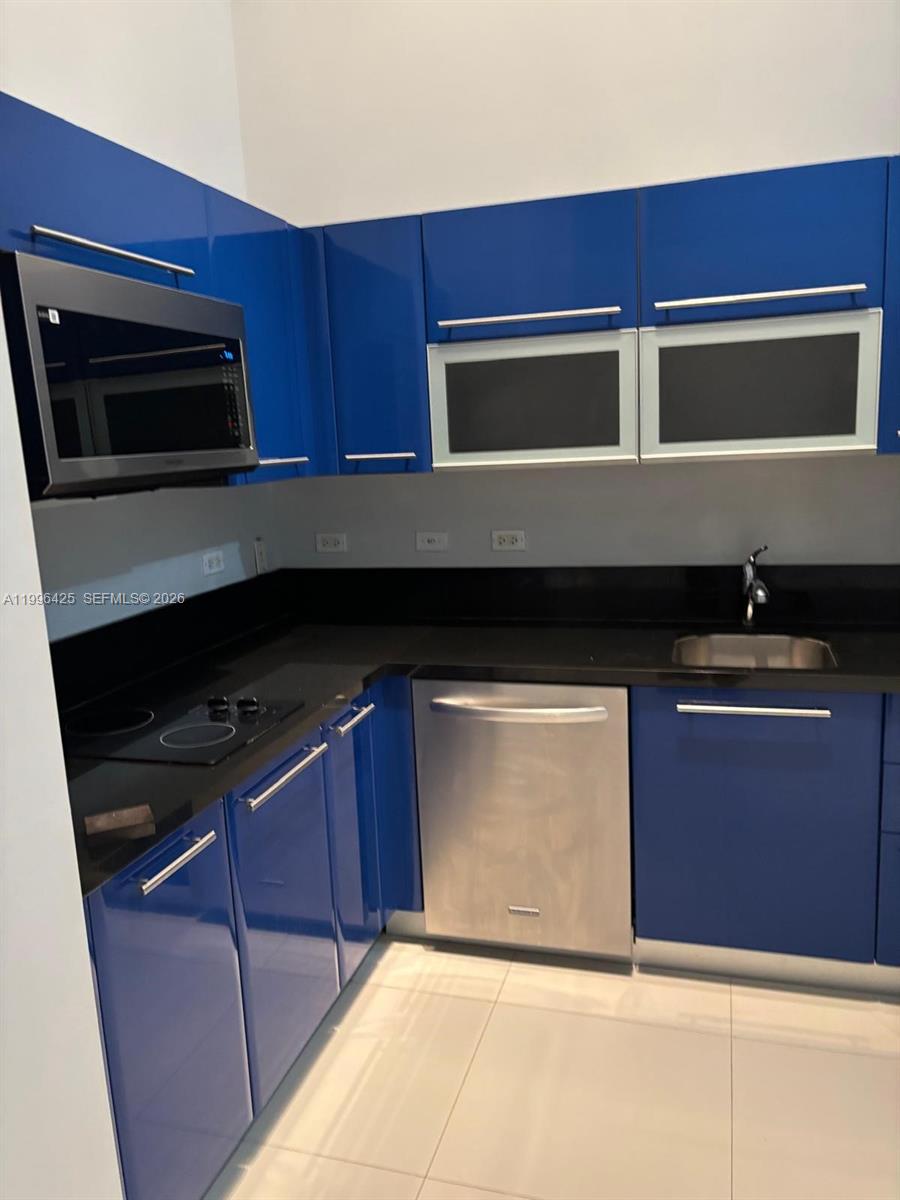 253 NE 2nd St #222, Miami FL 33132