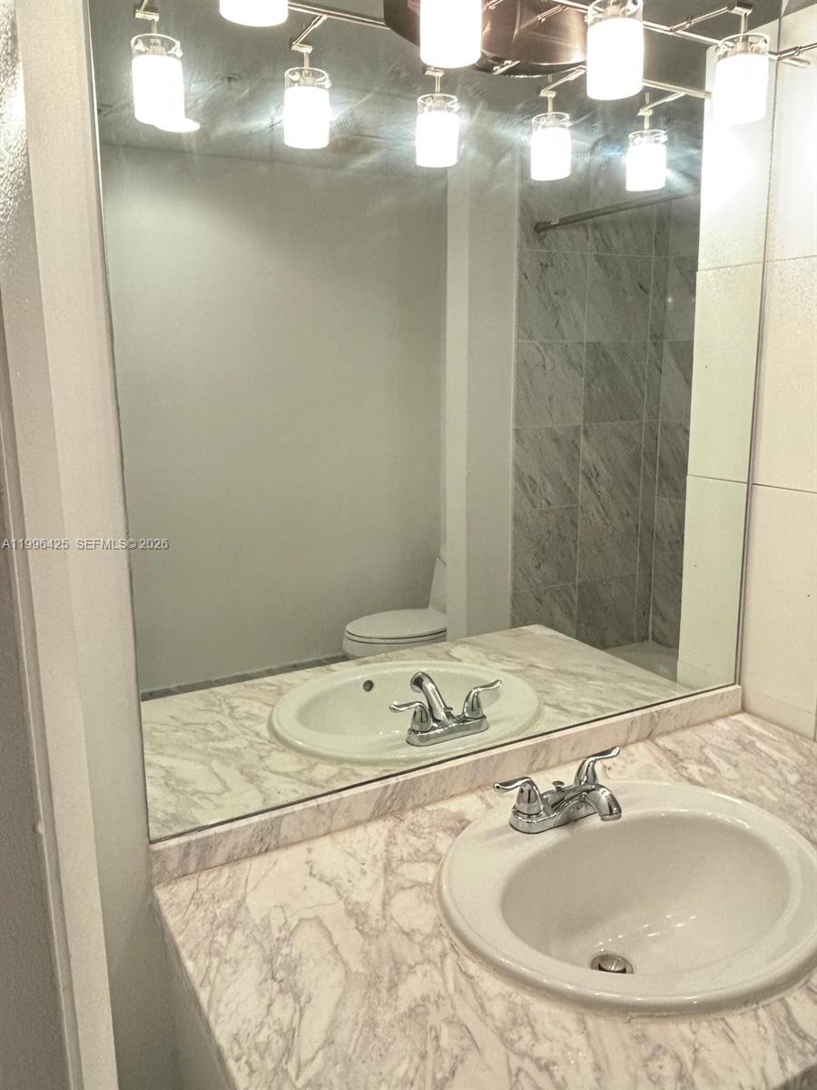 253 NE 2nd St #222, Miami FL 33132