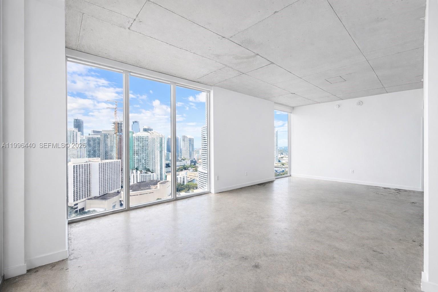 151 SE 1st St #3001, Miami FL 33131