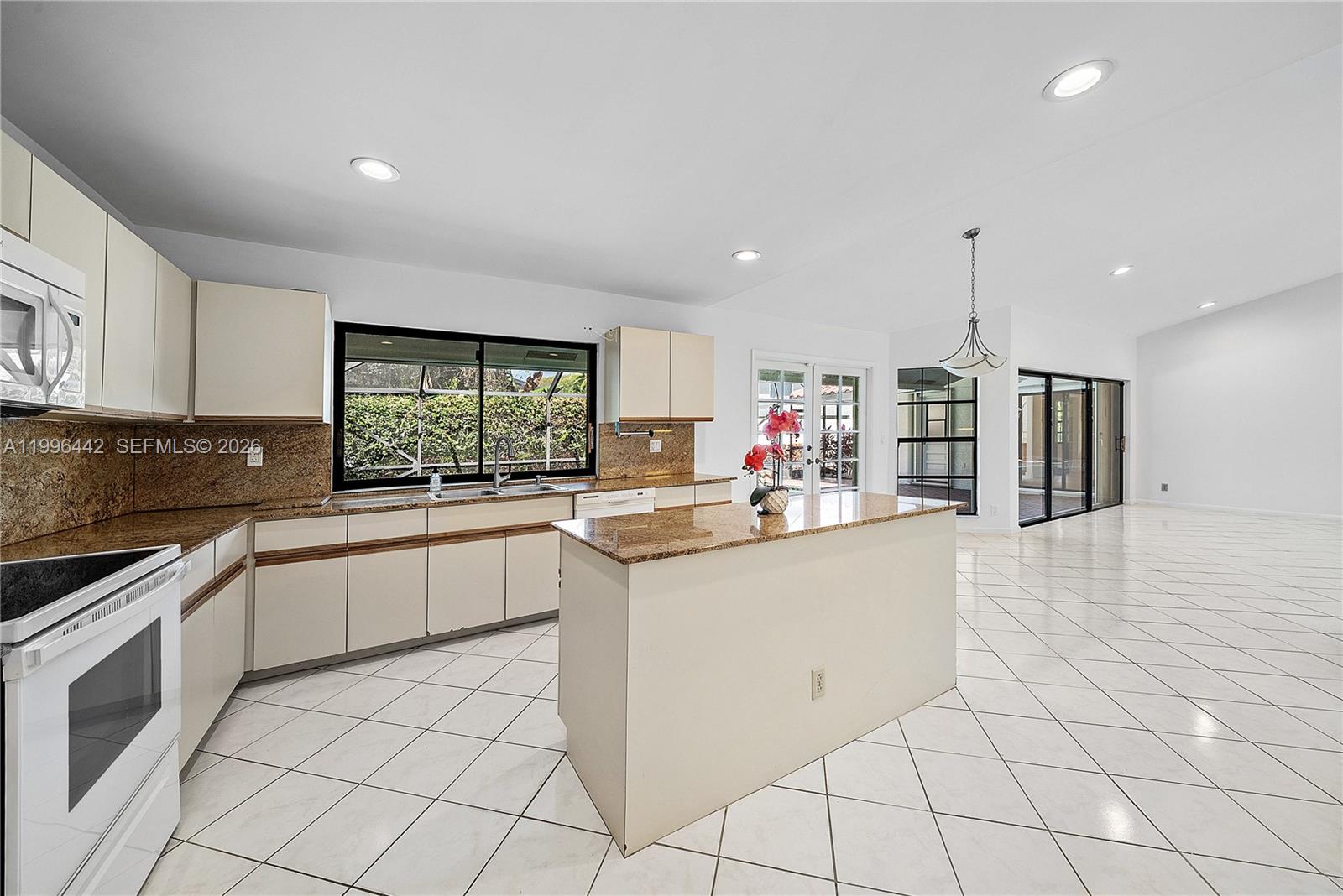 6005 Buena Vista Ct, Boca Raton FL 33433