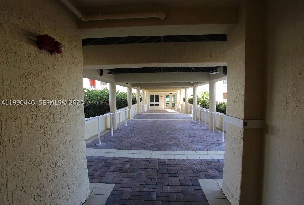 7350 SW 89th St #1102S, Miami FL 33156