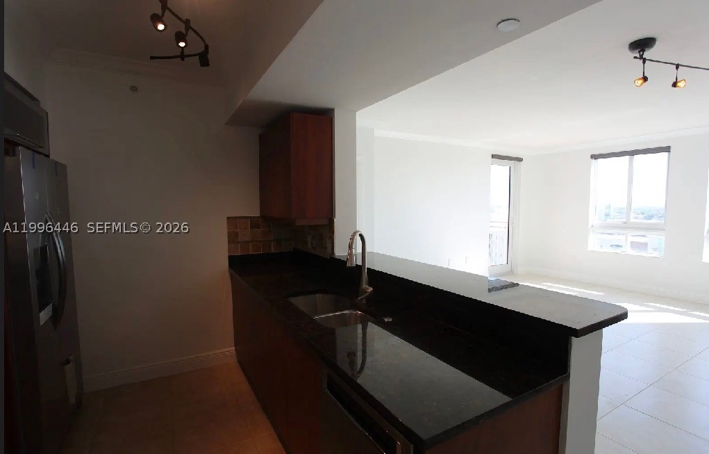 7350 SW 89th St #1102S, Miami FL 33156