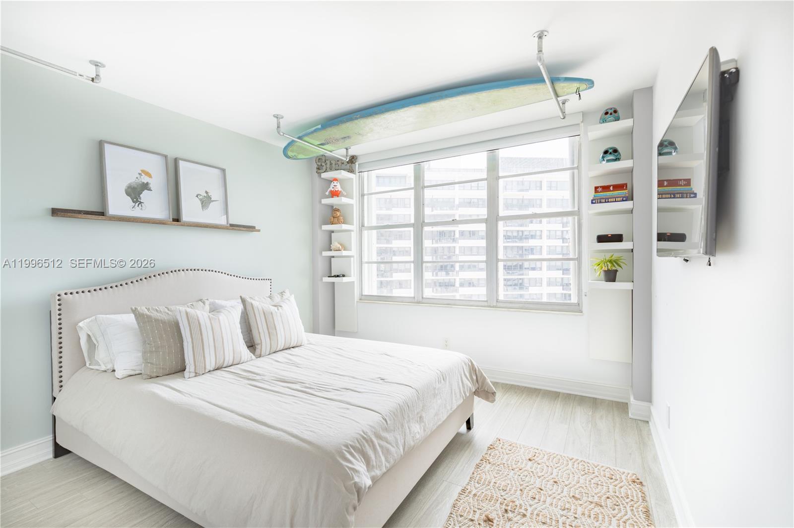 5161 Collins Ave #1102, Miami Beach FL 33140