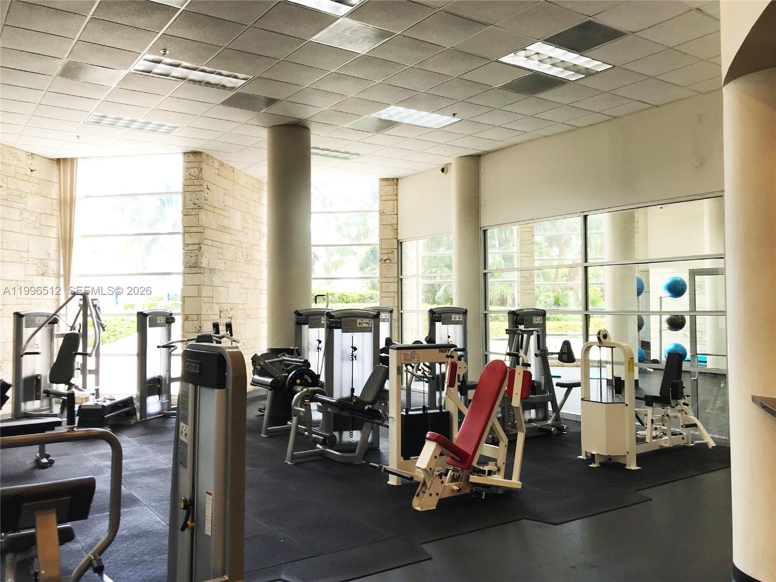 5161 Collins Ave #1102, Miami Beach FL 33140