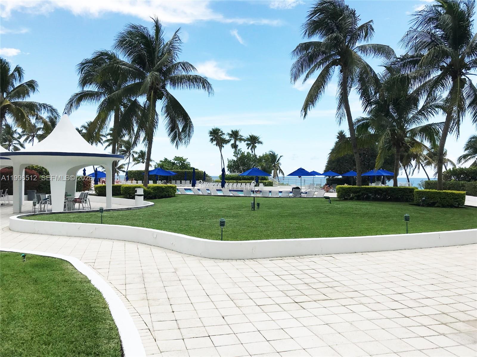 5161 Collins Ave #1102, Miami Beach FL 33140