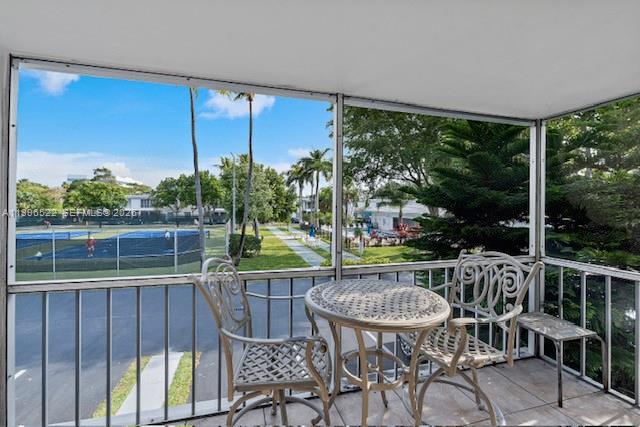6259 Bay Club Dr #3, Fort Lauderdale FL 33308
