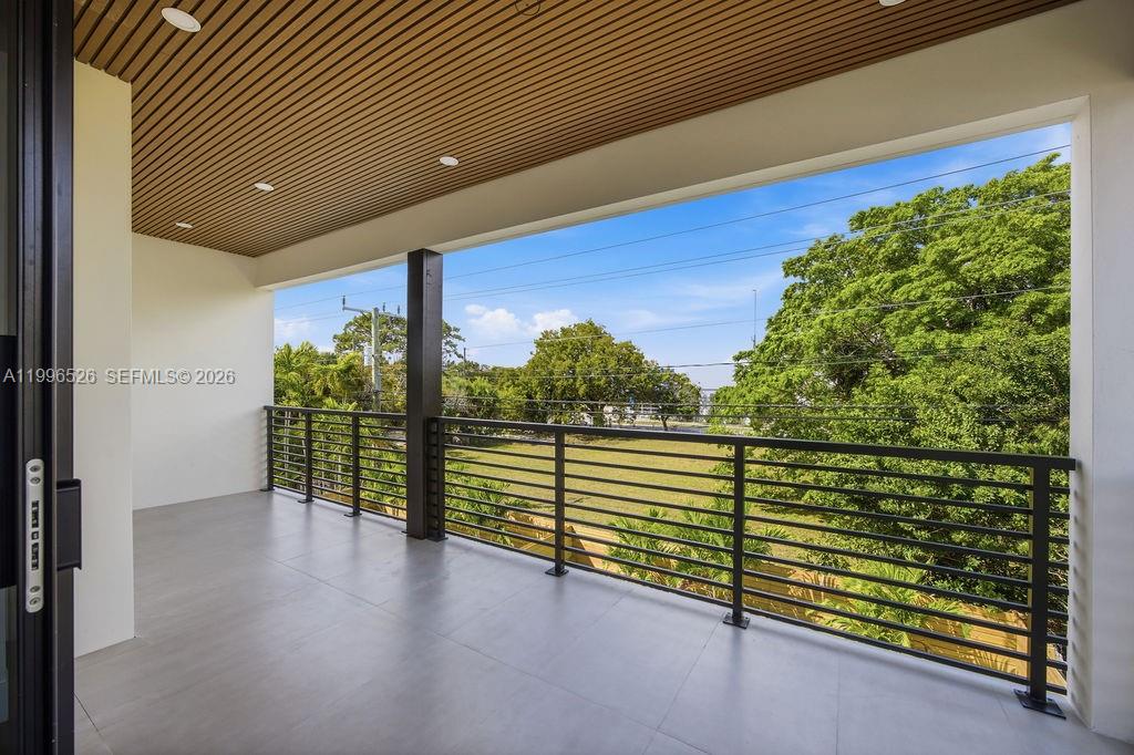 1337 NE 13th Ave #1337, Fort Lauderdale FL 33304