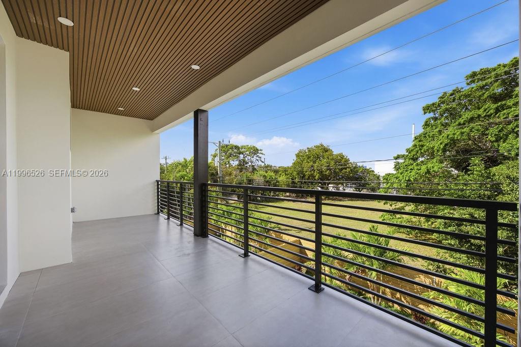 1337 NE 13th Ave #1337, Fort Lauderdale FL 33304