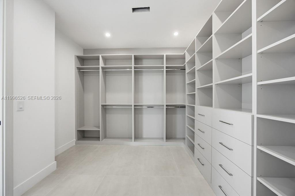 1337 NE 13th Ave #1337, Fort Lauderdale FL 33304