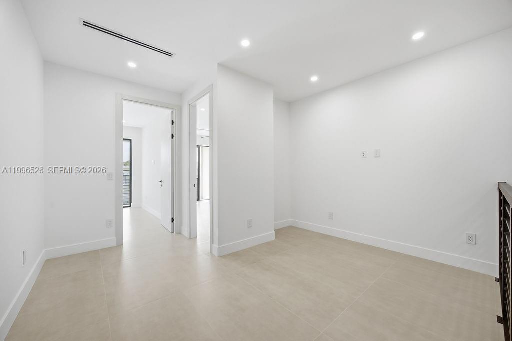 1337 NE 13th Ave #1337, Fort Lauderdale FL 33304