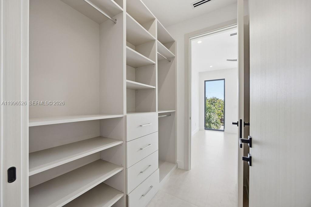 1337 NE 13th Ave #1337, Fort Lauderdale FL 33304