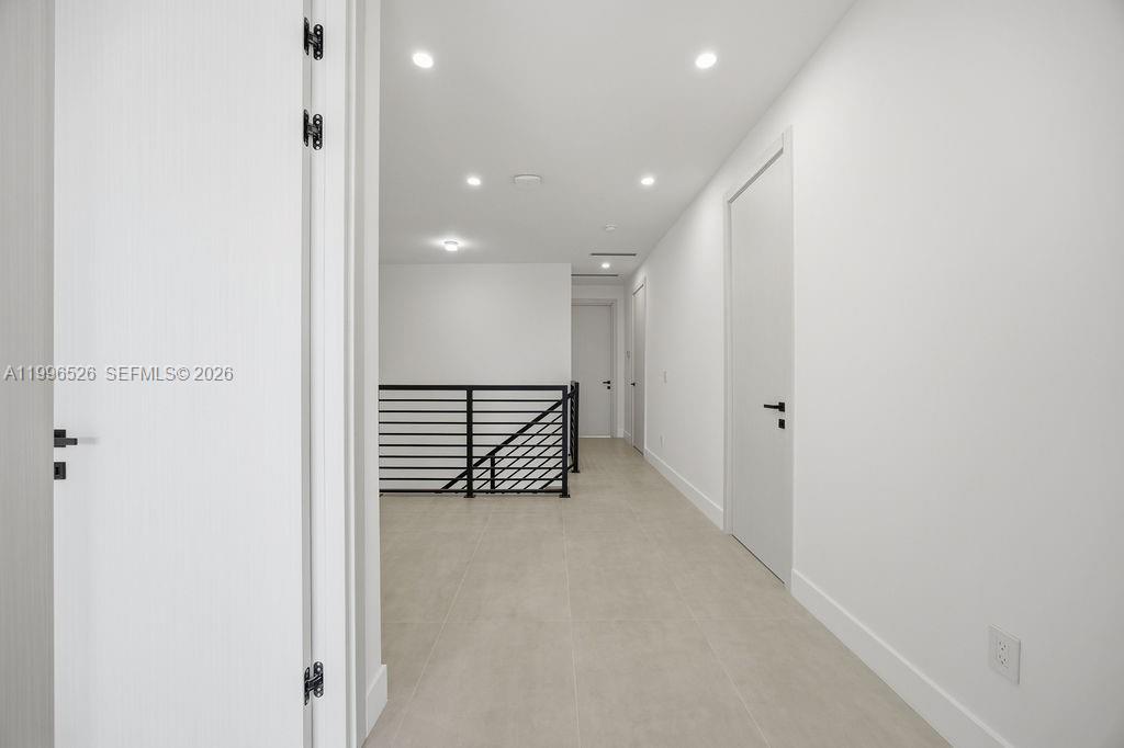 1337 NE 13th Ave #1337, Fort Lauderdale FL 33304